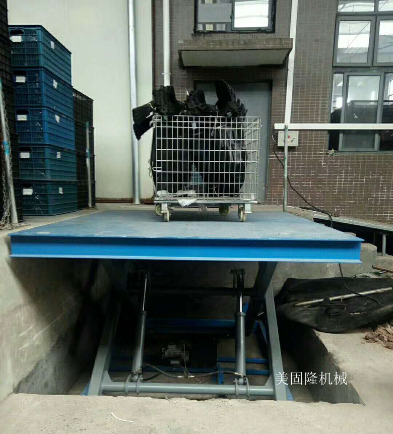 广元固定式升降货梯厂家